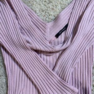 Off shoulder pastel pink long sleeve 🎀